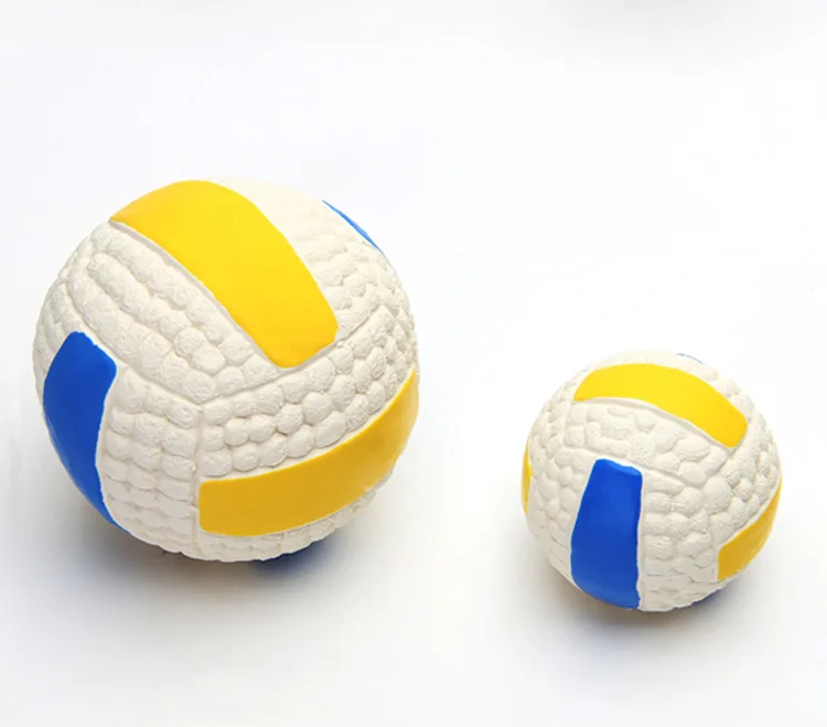 Squeaky Dog Toys Natural Latex Footballs Soft Bouncy Durable For Small Medium Large Dogs Interactive Chew Fetch Play Dog Toy