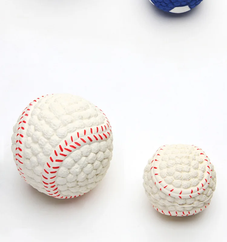 Squeaky Dog Toys Natural Latex Footballs Soft Bouncy Durable For Small Medium Large Dogs Interactive Chew Fetch Play Dog Toy
