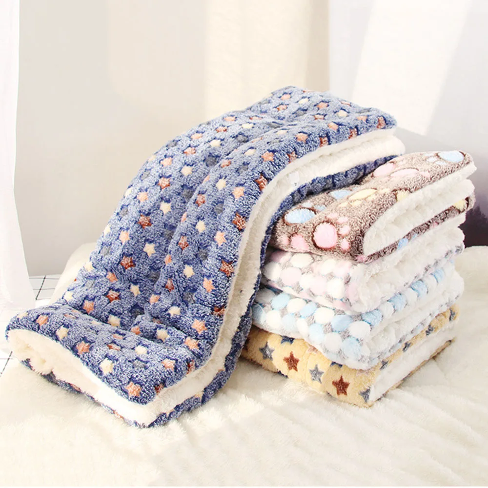 Flannel Pet Mat Dog Bed Cat Bed Thicken Sleeping Mat Dog Blanket Mat For Puppy Kitten Pet Dog Bed for Small Large Dogs Pet Rug