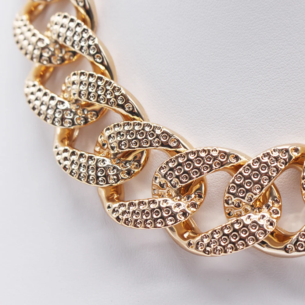 ABS Gold Dog Chain For Small Large Dogs Lightweight Cuban Dog Collar Plastic Necklace for Cat French Bulldog Pet Accessories ABS Gold Dog Chain For Small Large Dogs Lightweight Cuban Dog Collar Plastic Necklace for Cat French Bulldog Pet Accessories